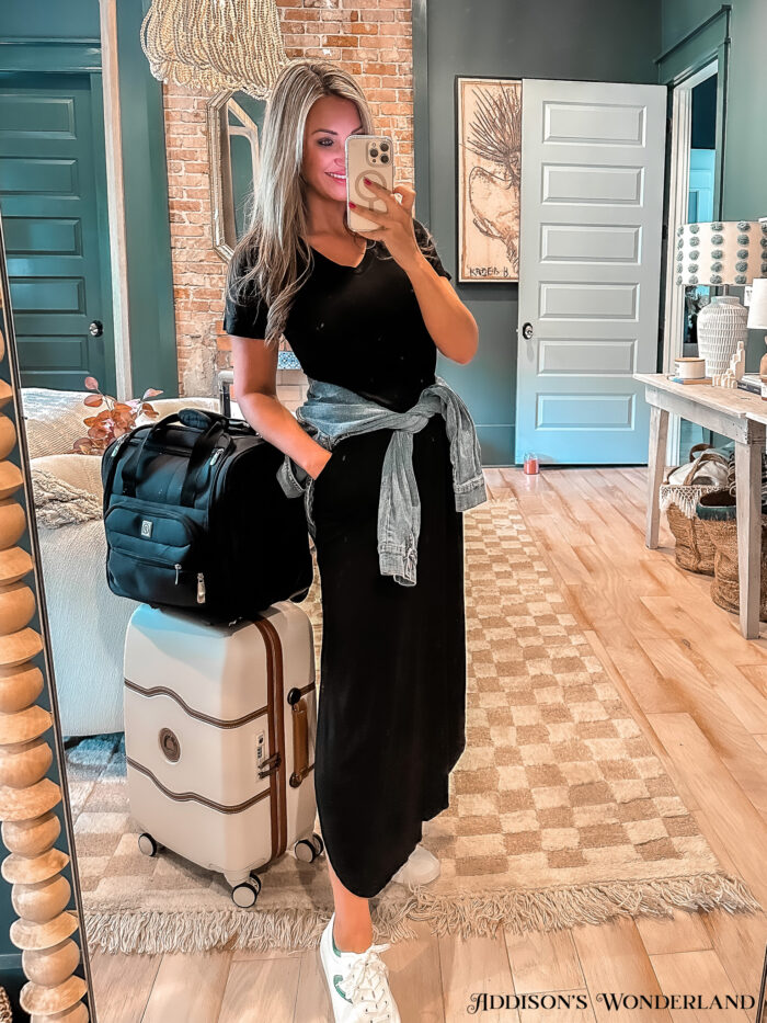Let's Chat… Cozy Airport Travel Outfit Ideas! - Addison's Wonderland